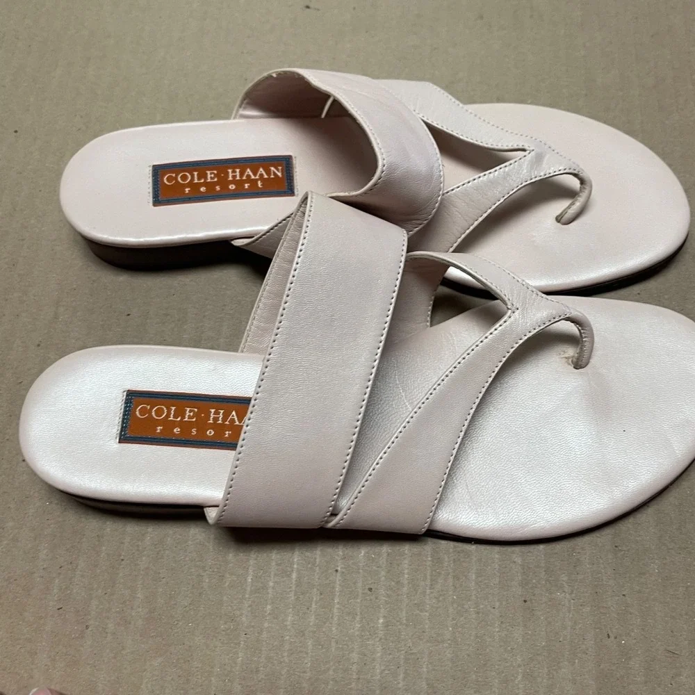Vintage 90s Cole Haan Sz 9B Resort Blush Leather Asymmetric Thong Slide Sandals